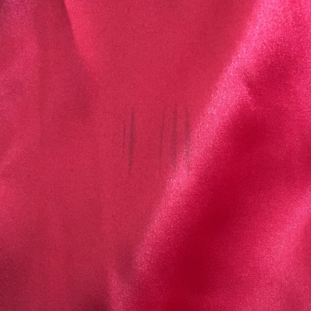 Red Top - Picture 6 of 6